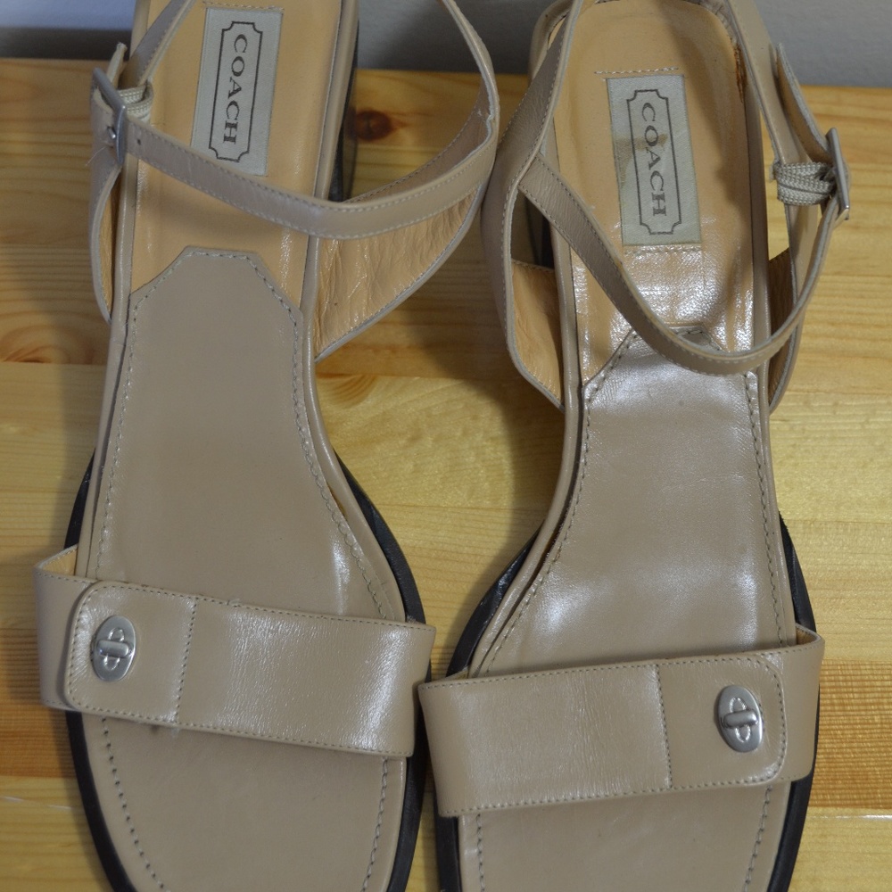 Coach classic tan sandals with stacked heels